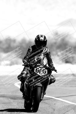 media/Mar-12-2022-SoCal Trackdays (Sat) [[152081554b]]/Track Exit (For Lunch)/